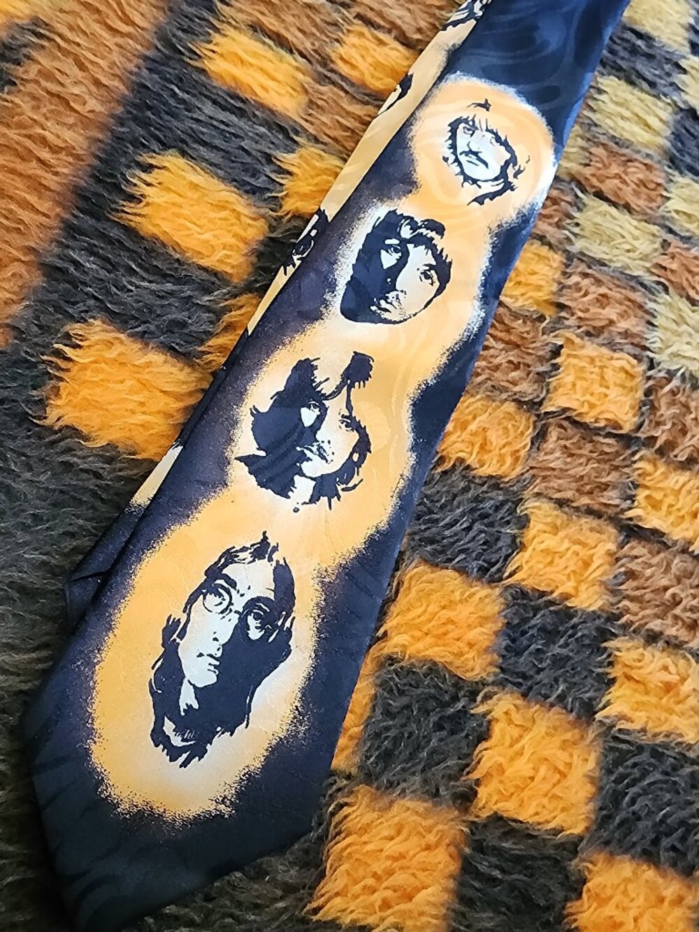 Beatles Giorgio Brutini novelty tie
